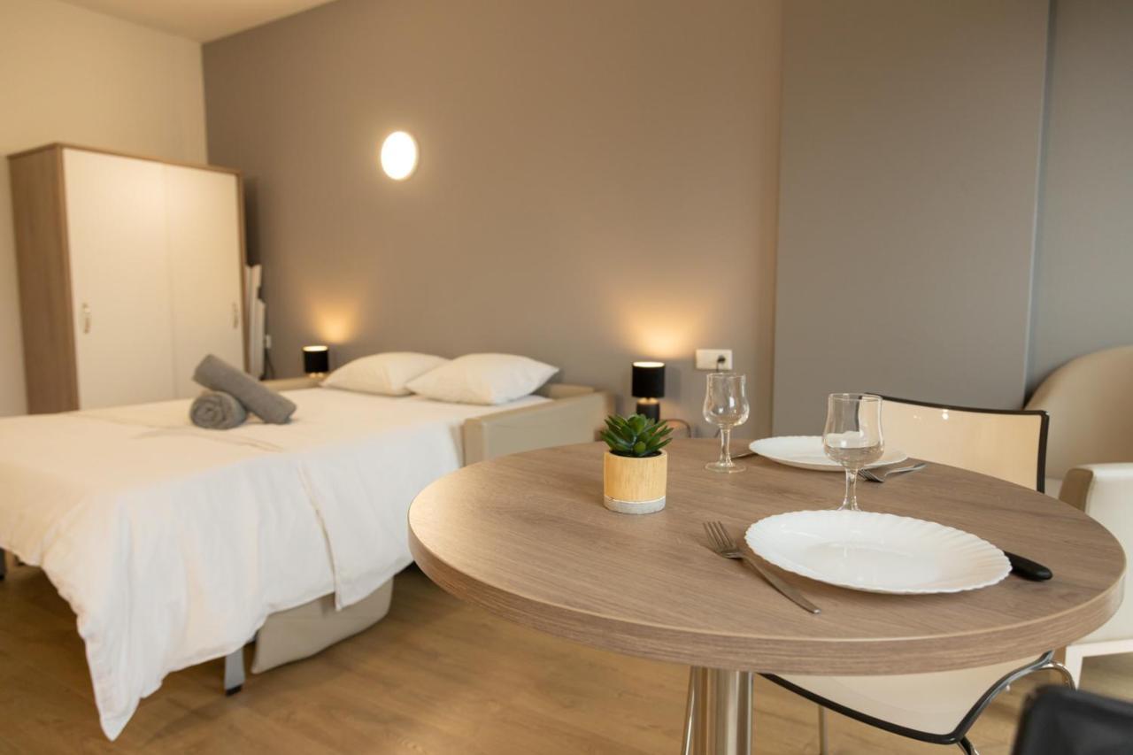 Appartement Modern Chic Immaculate Studio Near City Center Belval à Esch-Sur-Alzette Extérieur photo